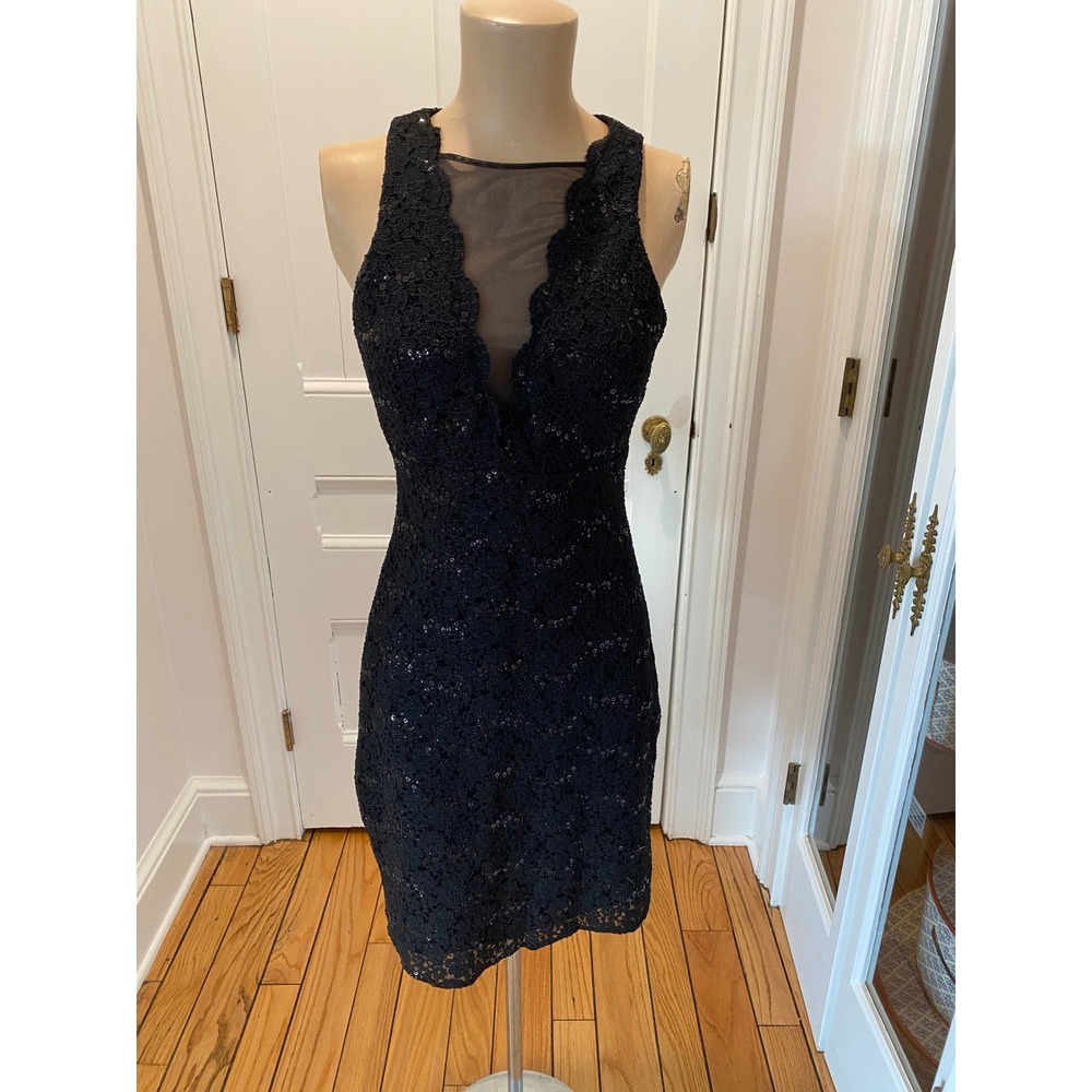 Nightway Black‎ Sequin Lace Sheer Neckline V Neck Sleeveless Mini Dress Size 8